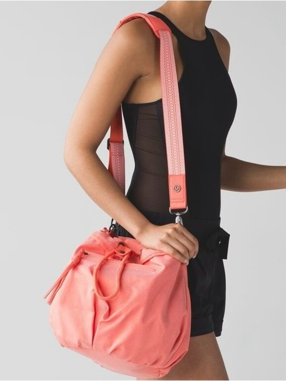 Lululemon Diversity Bag Wanderlust Cape Red Coral Orange Crossbody